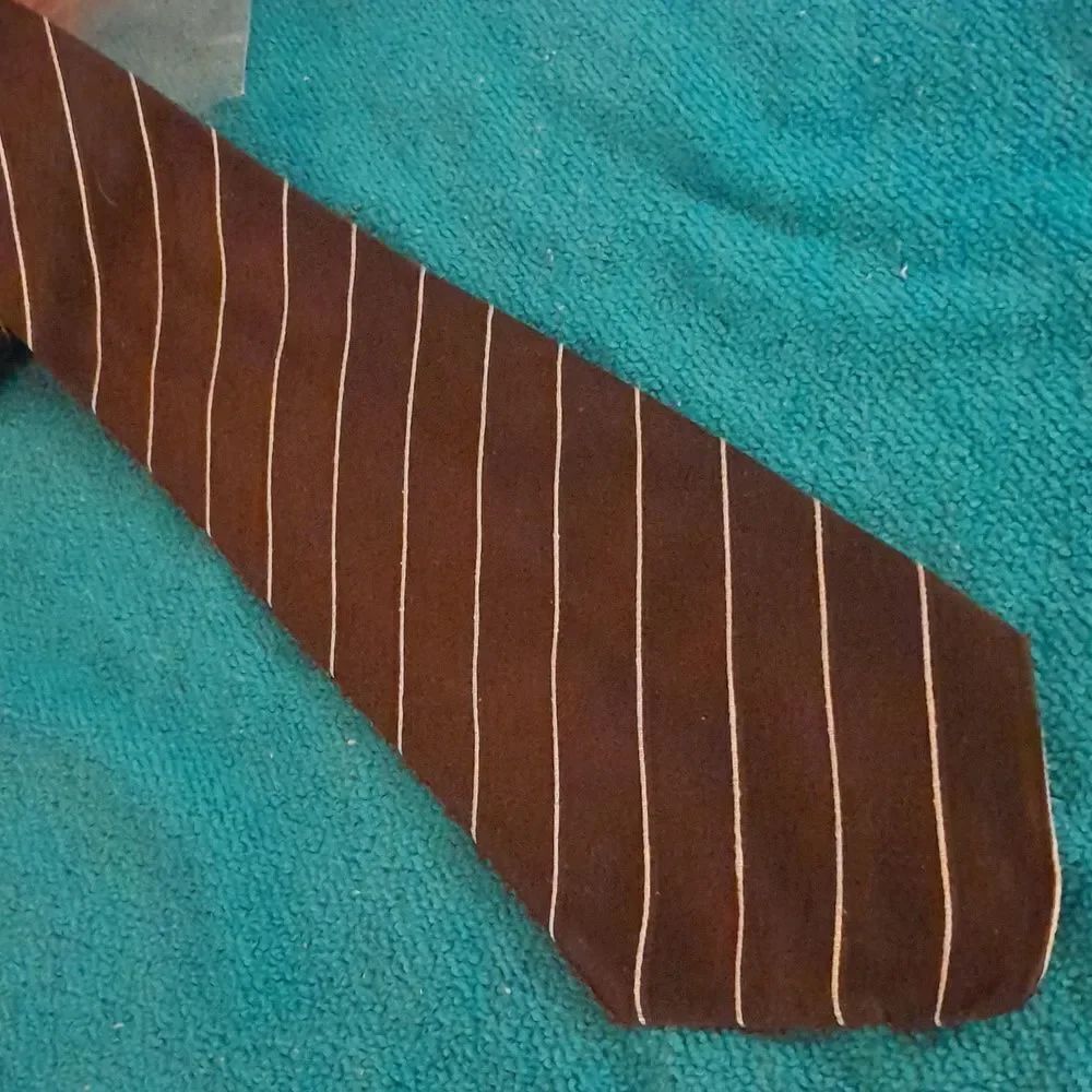 NWT John Varvatos Handmade in Italy 100% Silk Tie